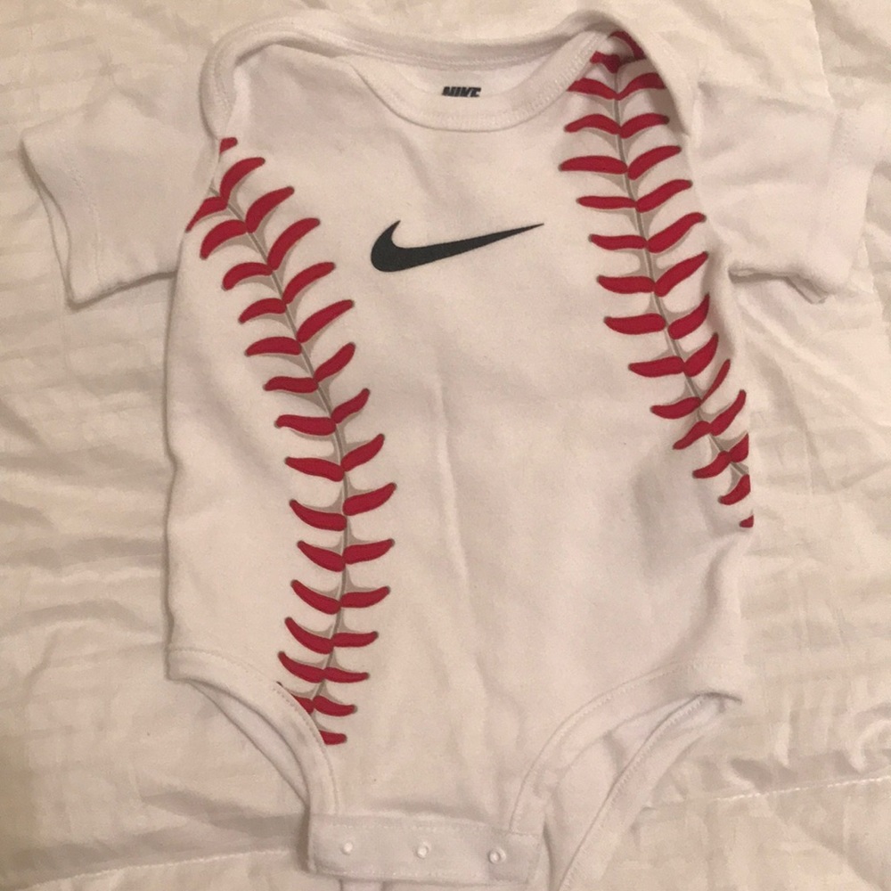 Nike Baseball Onesie ⚾️